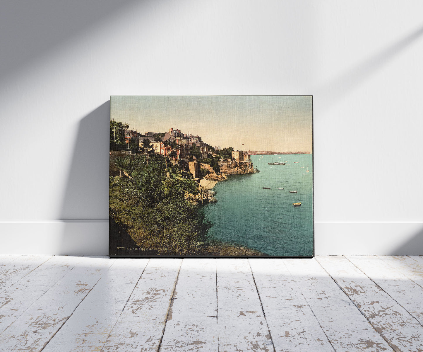 A picture of Bric-a-Brac, Dinard, France