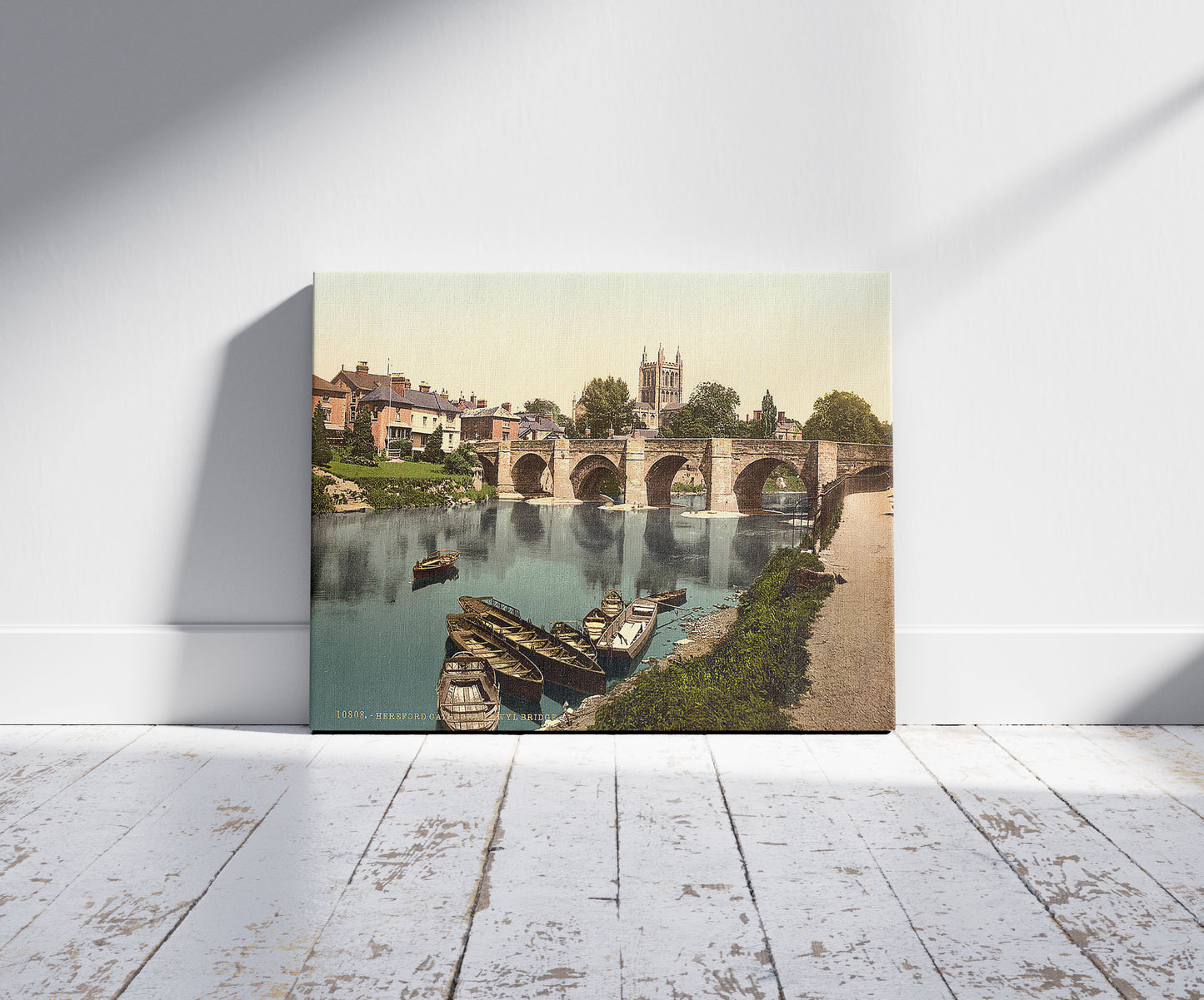 A picture of Cathedral and Wye bridge, Hereford, England
