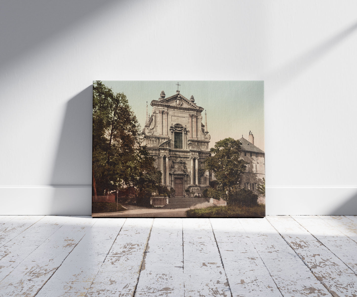 A picture of Chambéry. La Petite Chapelle