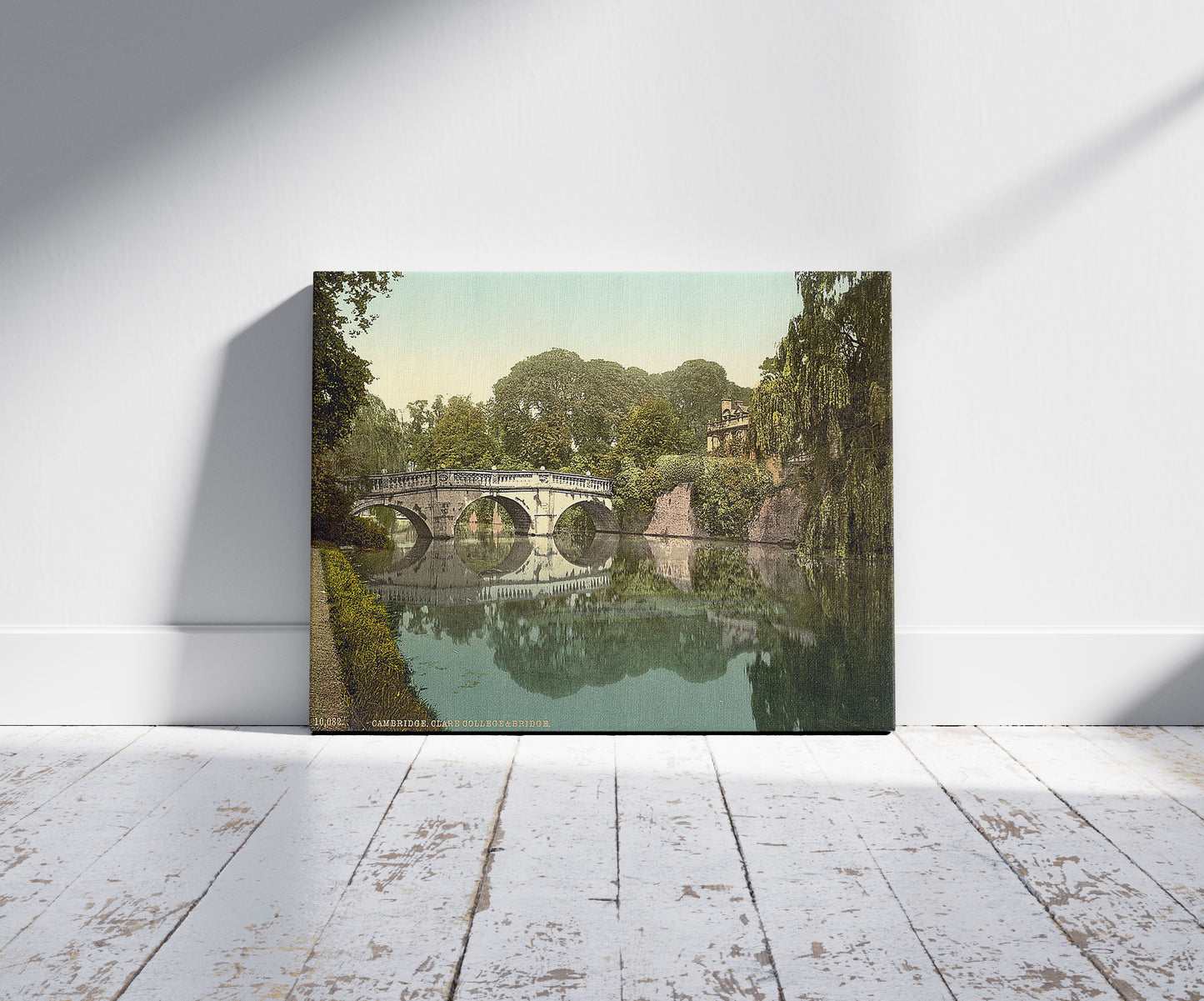 A picture of Clare College and Bridge, Cambridge, England