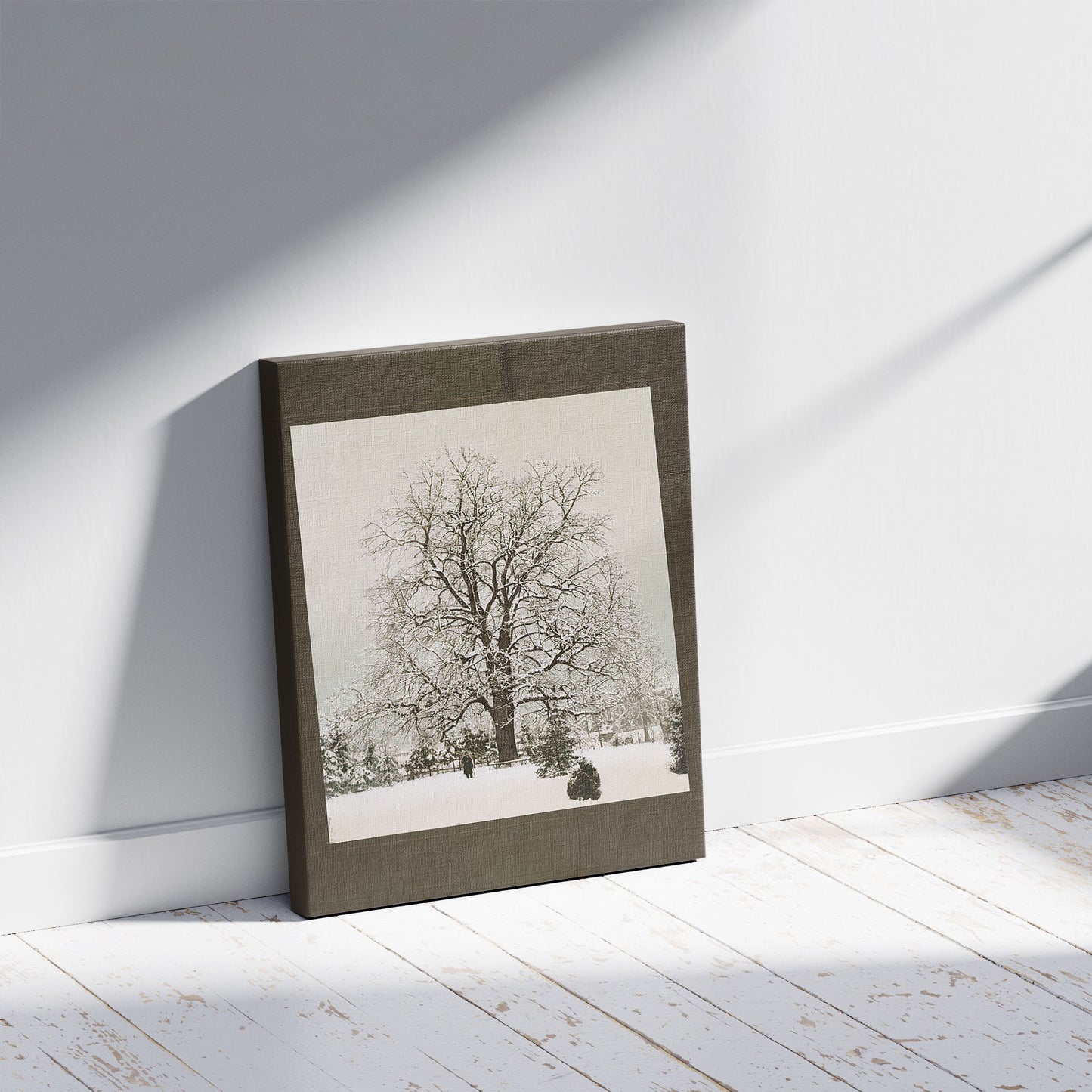 A picture of Tilleul / Linde, Sihlhölzli Zürich, a mockup of the print leaning against a wall