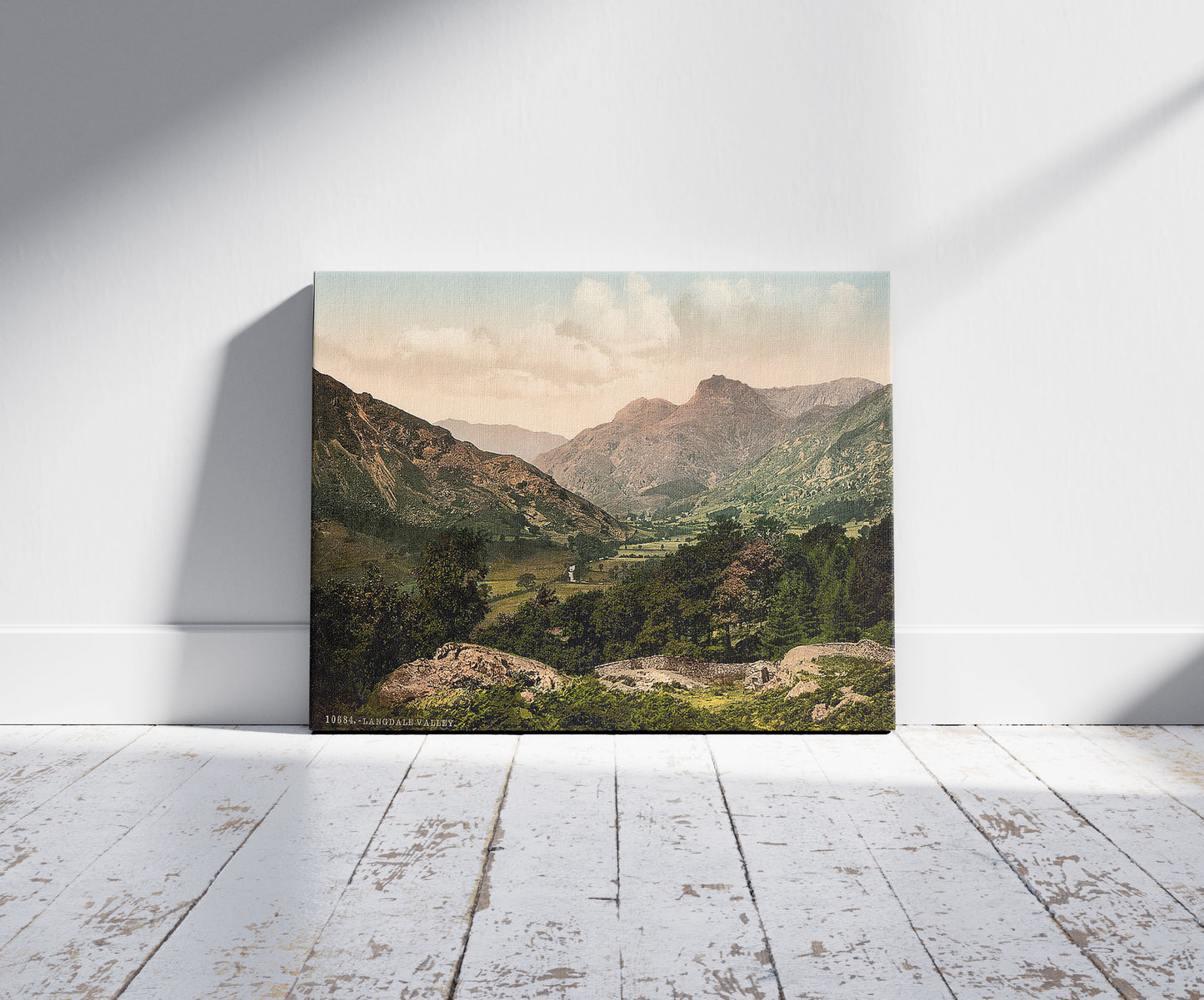 A picture of Windermere, Langdale Valley, Lake District, England