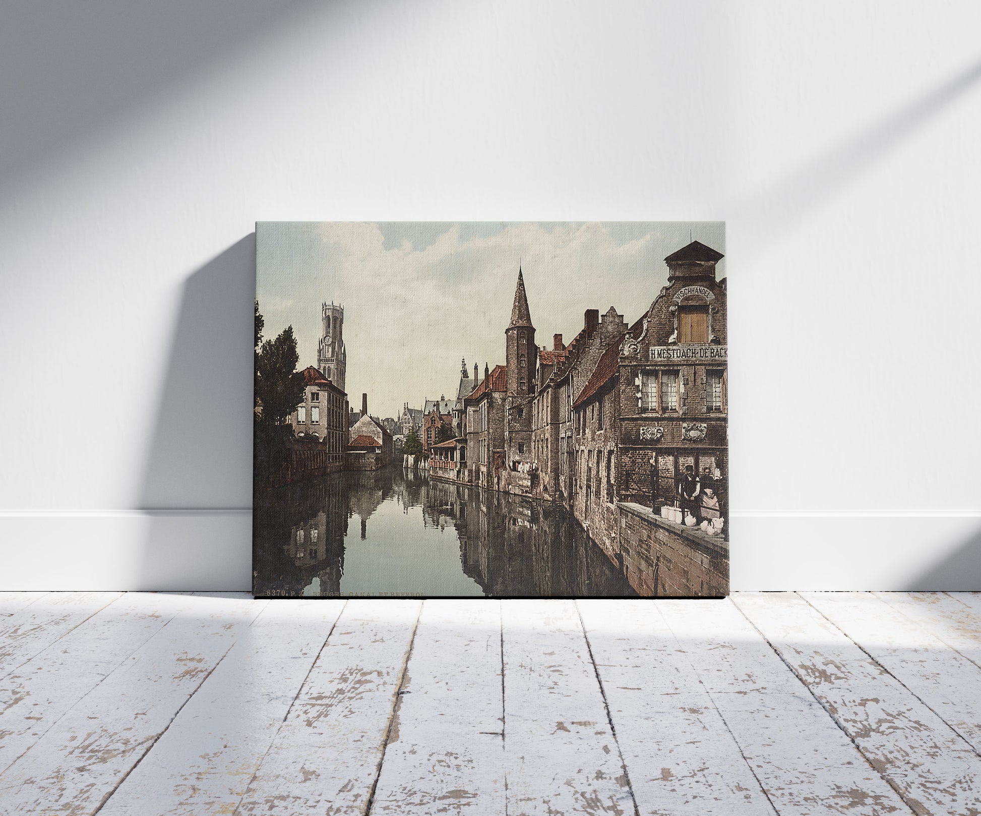 A picture of Bruges. Canal et Beffroi