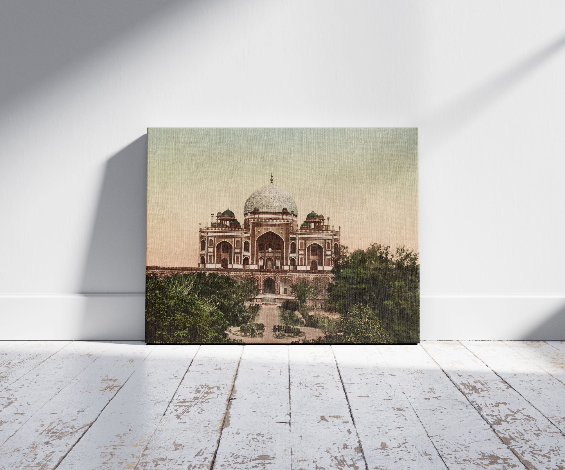 A picture of Delhi. Mausoleum of Emperor Humayoon