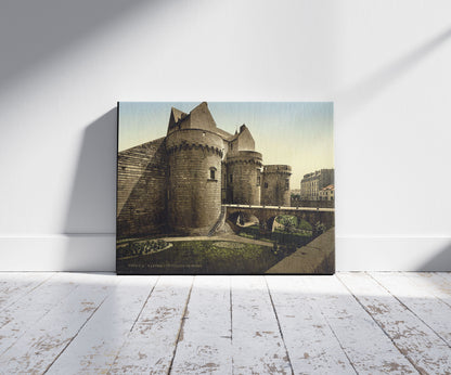 A picture of Entrance to castle, Nantes, France