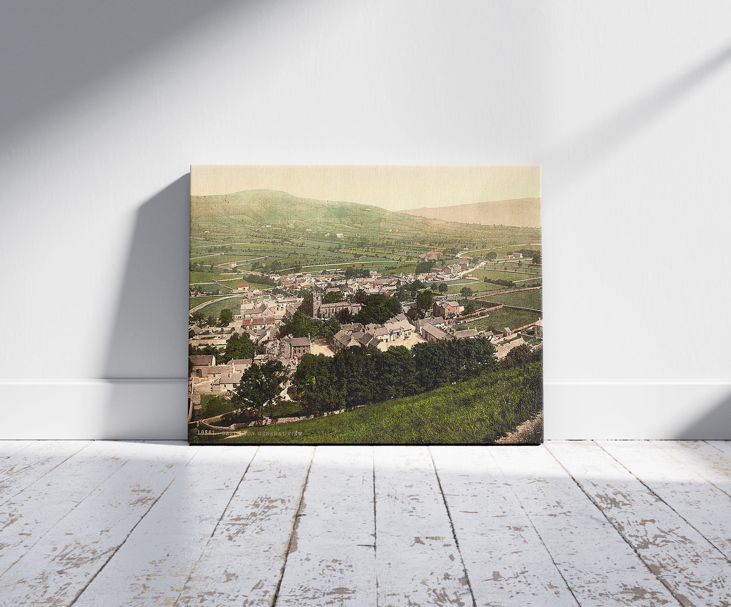 A picture of General view, Castleton, Derbyshire, England