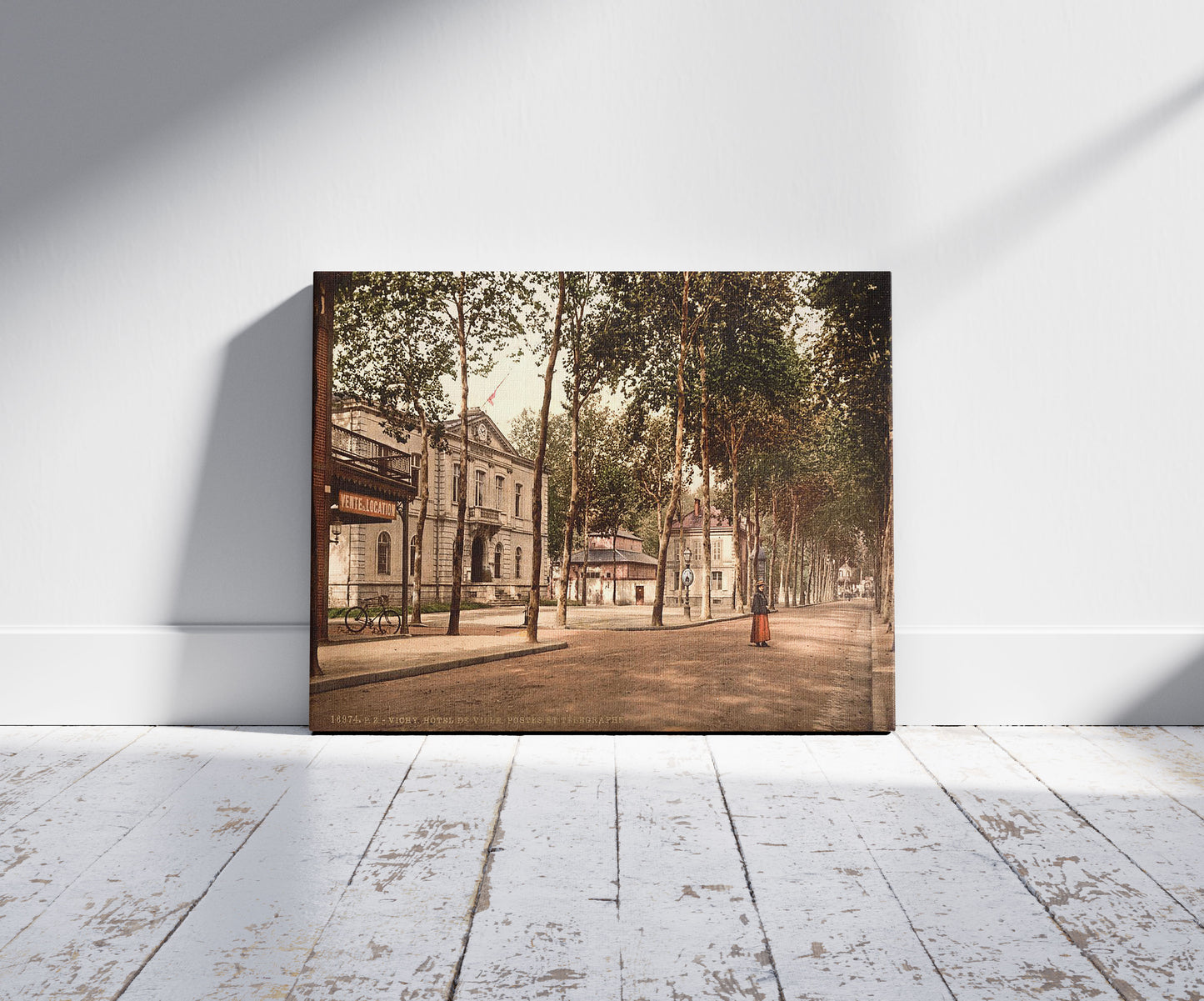 A picture of Hotel de ville, posts and telegraphs, Vichy, France