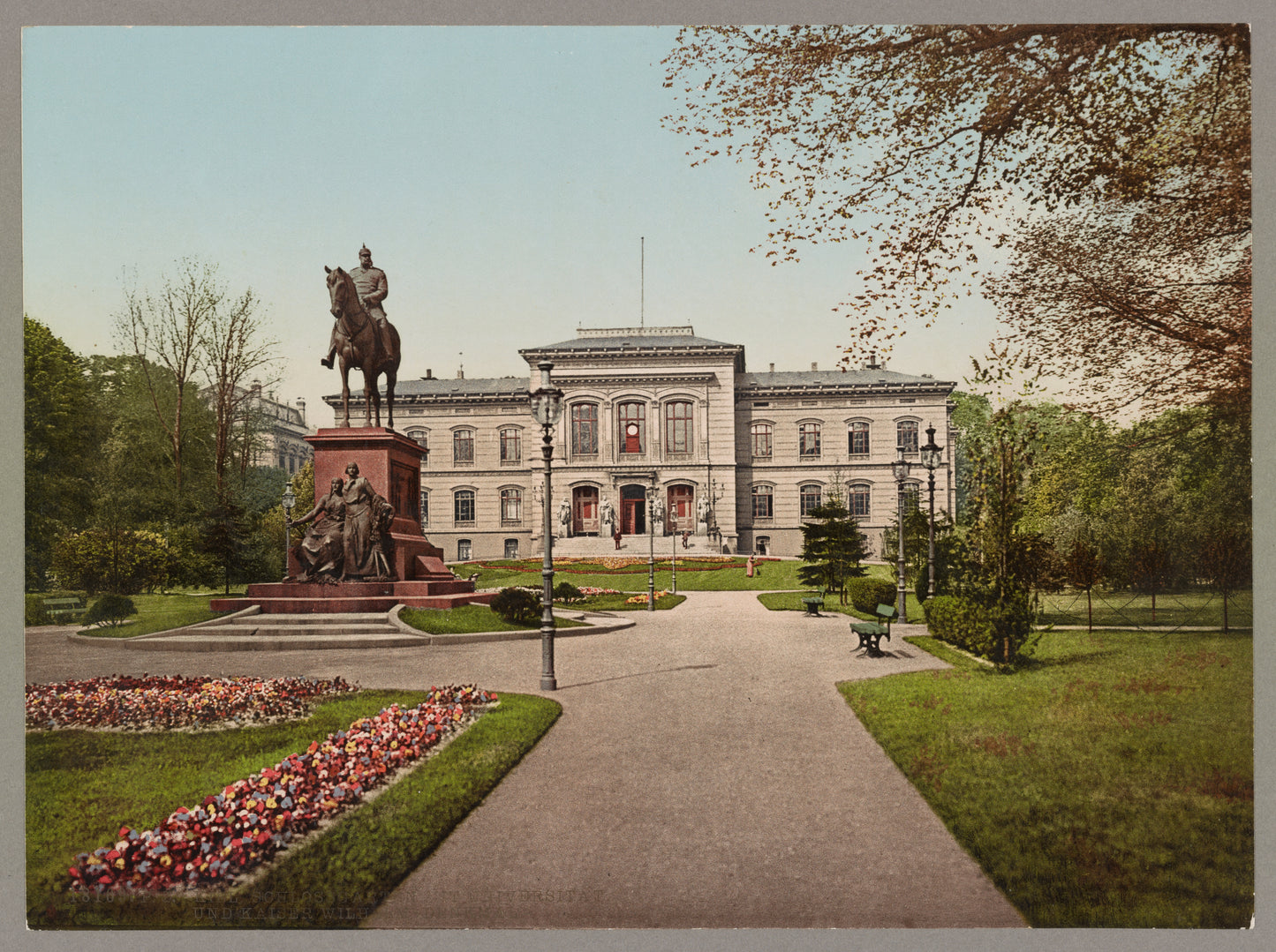 A picture of Kiel. Schlossgarten mit Universitat und Kaiser Wilhelm-Denkmal