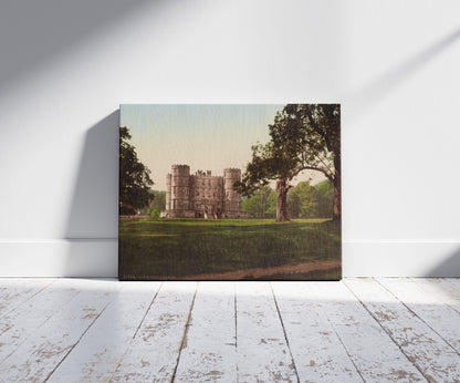 A picture of Lulworth Castle