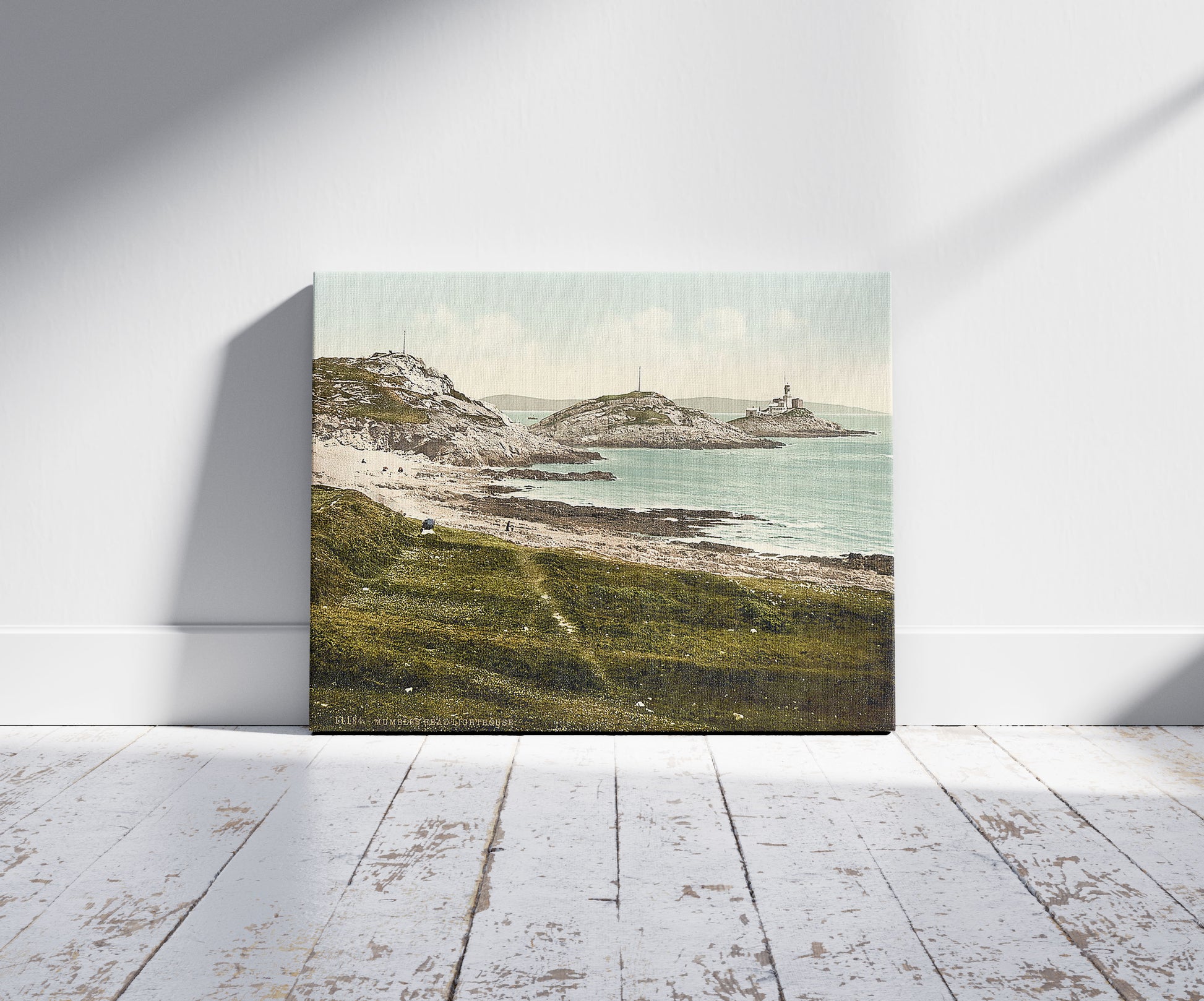 A picture of Mumbles Head Lighthouse, Mumbles, Wales