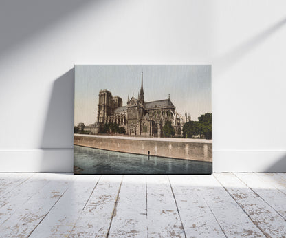 A picture of Paris. Notre Dame