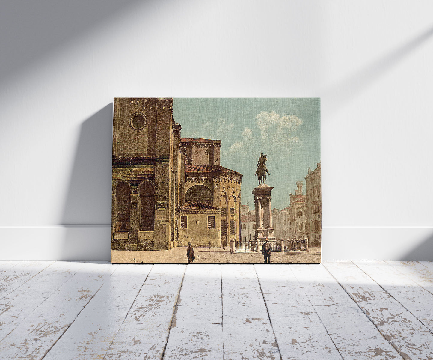 A picture of Santi Giovanni e Páolo church and statue of Bartolomeo Colleoni, Venice, Italy