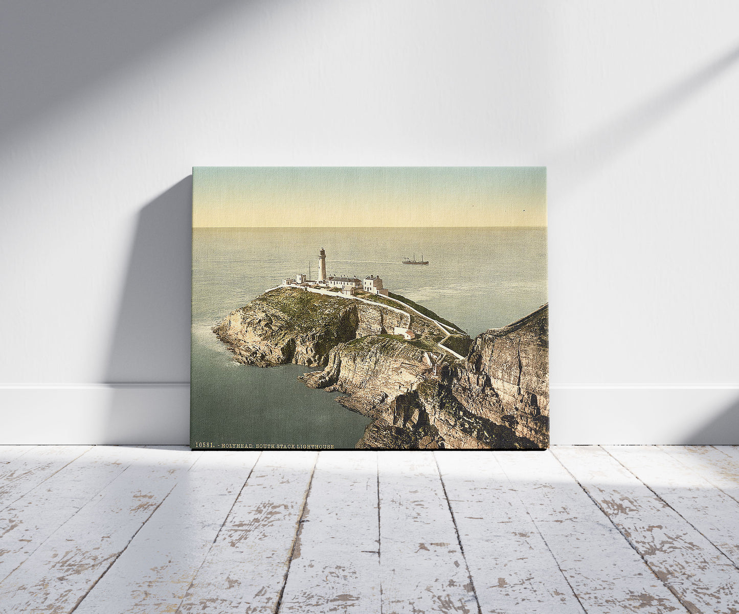 A picture of South Stack Lighthouse, Holyhead, Wales