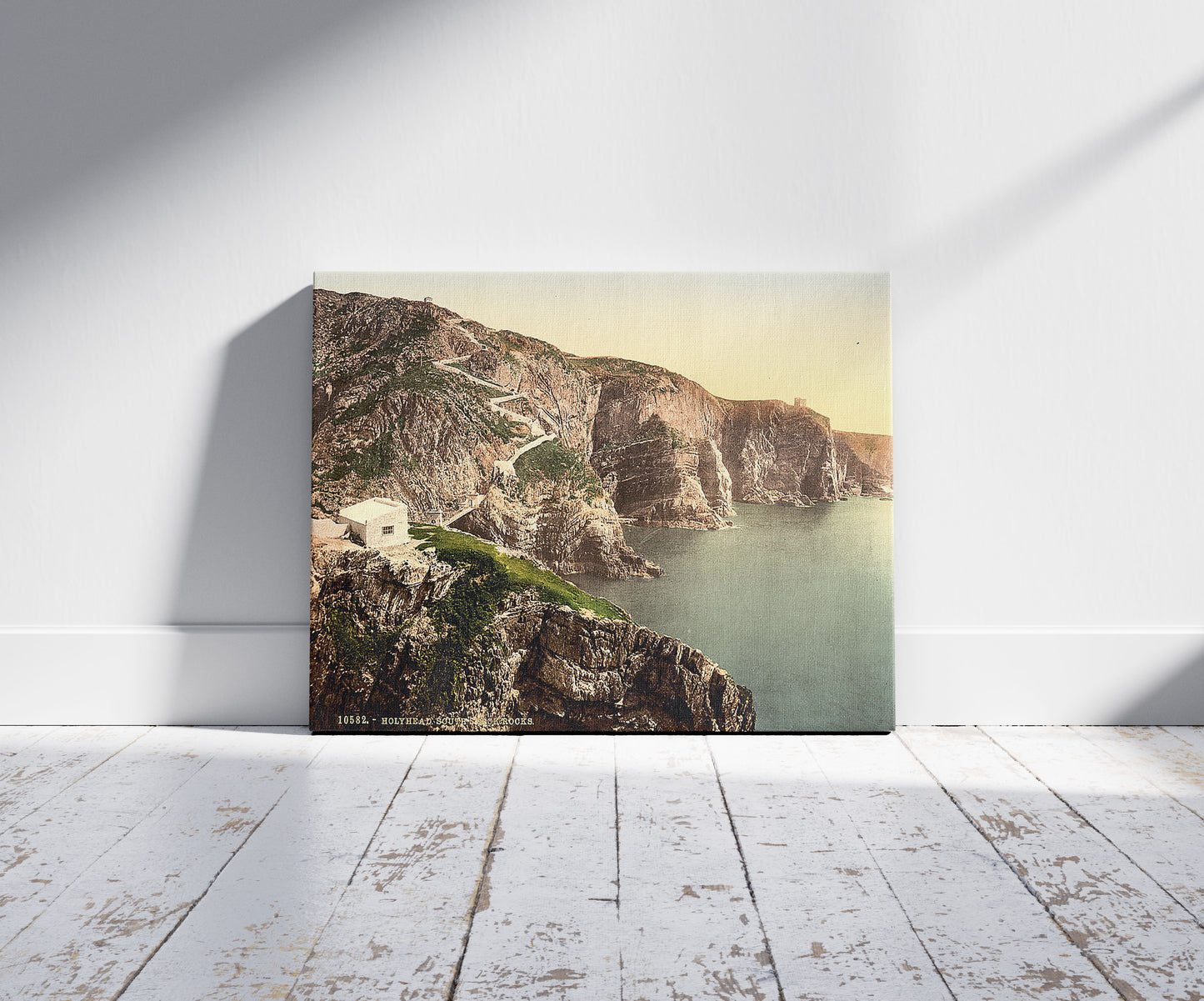 A picture of South Stack Rocks, Holyhead, Wales