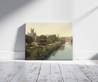 A picture of The Abbey, from the bridge, Bath, England