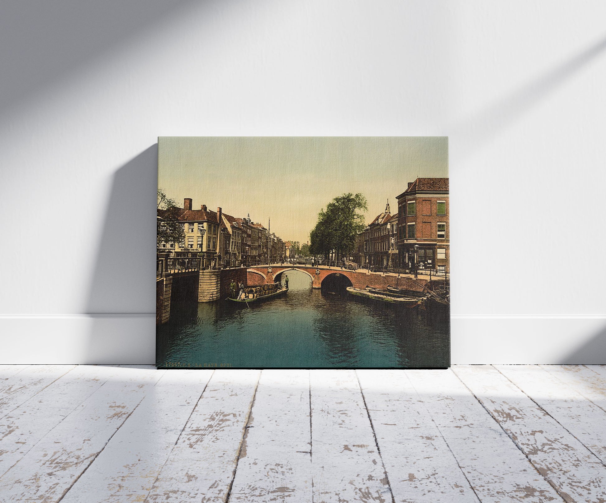 A picture of The Spui (canal), Hague, Holland