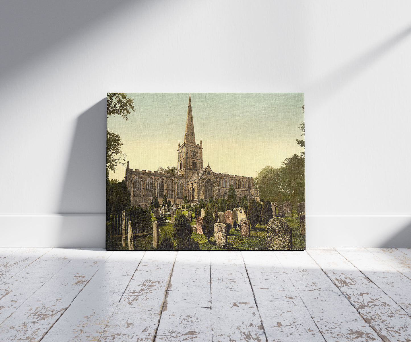 A picture of Trinity Church yard, Stratford-on-Avon, England