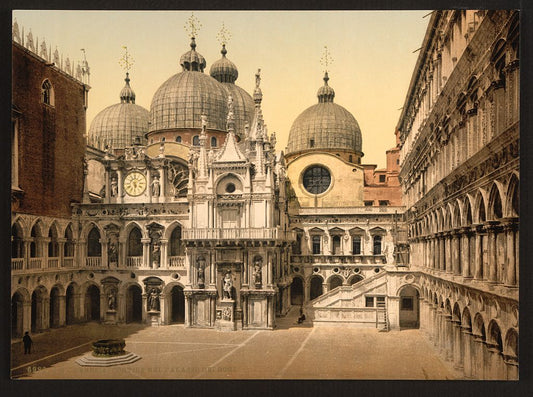 A picture of A court in the Doges' Palace, Venice, Italy