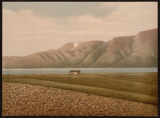 A picture of Advent Bay, Spitzbergen, Norway