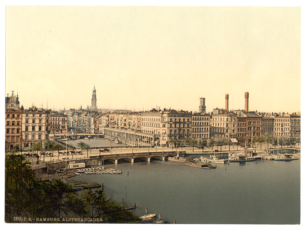 A picture of Alster Arcade, Hamburg, Germany