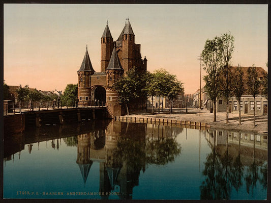 A picture of Amsterdam Gate, Haarlem, Holland