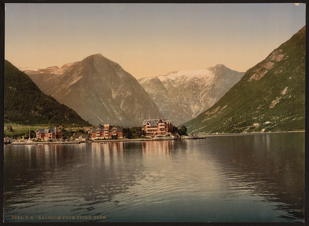 A picture of Balholm (i.e., Balestrand) from the fjord, Sognefjord, Norway