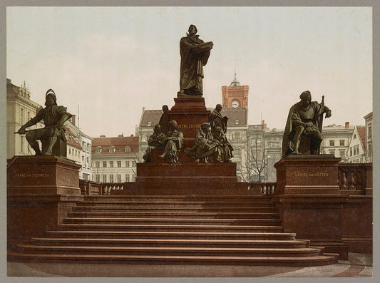A picture of Berlin. Luther-Denkmal