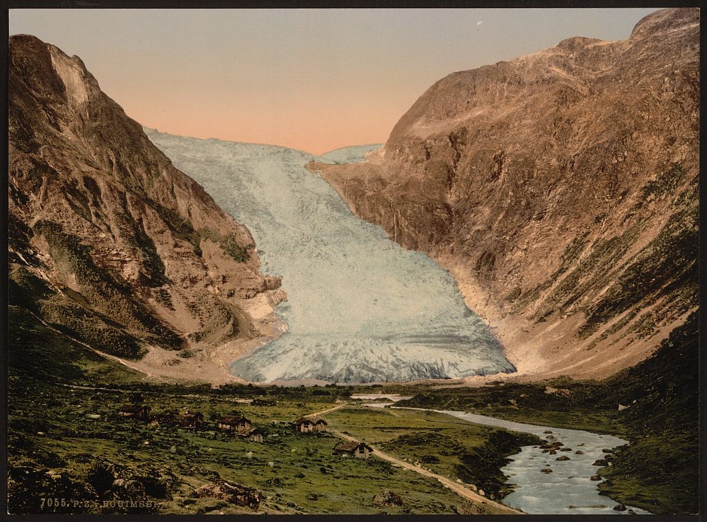 A picture of Boiumsbrae (i.e., Bojumsbrae), Sognefjord, Norway