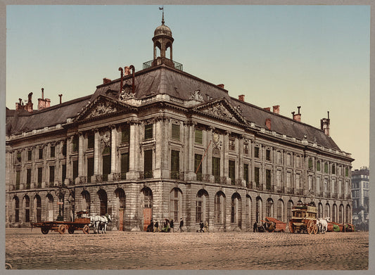 A picture of Bordeaux. La Bourse