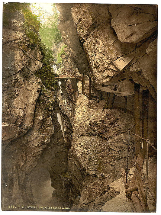 A picture of Brenner Railway, Sterznig Glifenklamm (i.e., Gilfenklamm), Tyrol, Austro-Hungary