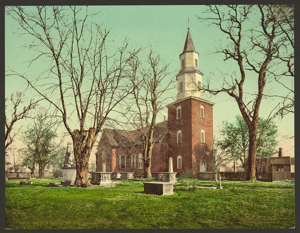 A picture of Bruton Parish Church, Williamsburg, Virginia