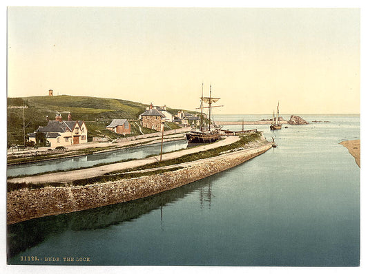 A picture of Bude, the lock, Cornwall, England