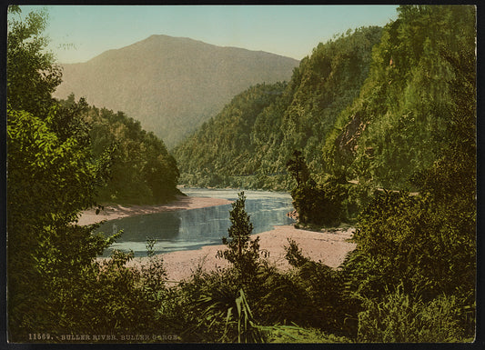 A picture of Buller River. Buller Gorge