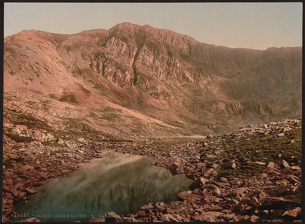 A picture of Cader Idris and Llyn-y-Cader (i.e. Cadair), Wales