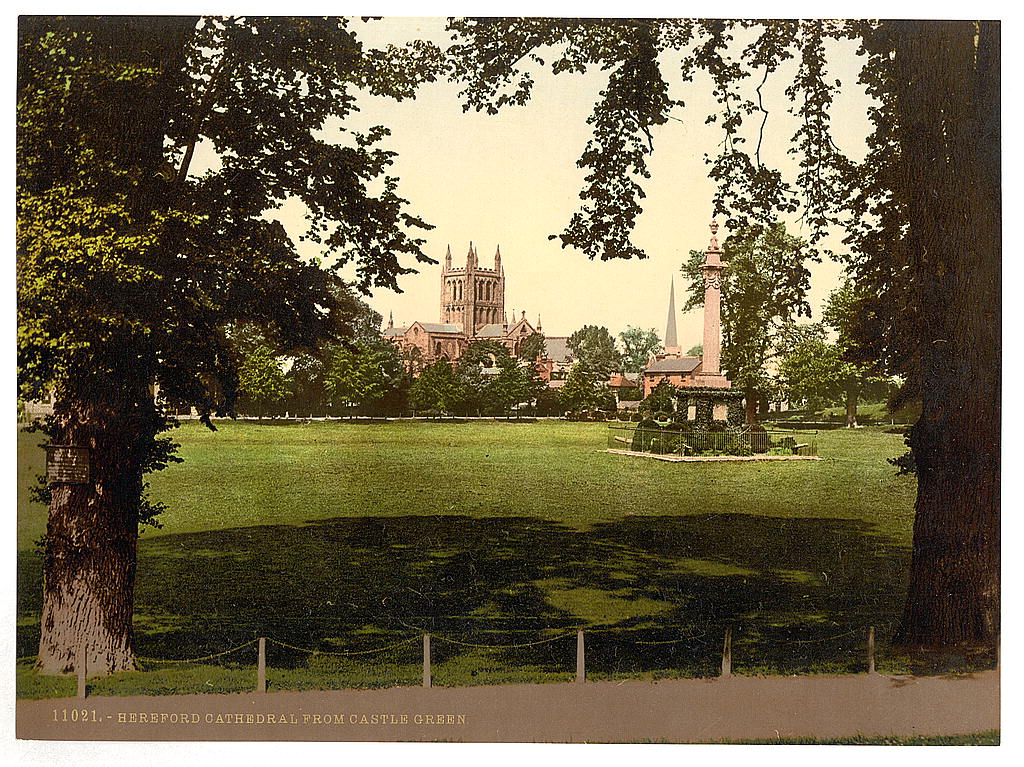 A picture of Cathedral from Castle Green, Hereford, England