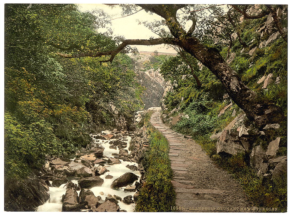 A picture of Ceunant Mawr, the Glen, Llanberis, Wales