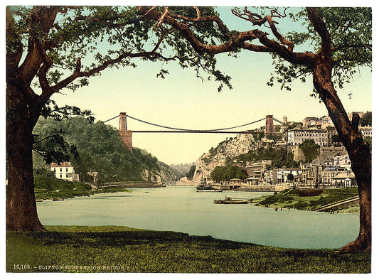 A picture of Clifton suspension bridge from the ferry, Bristol, England