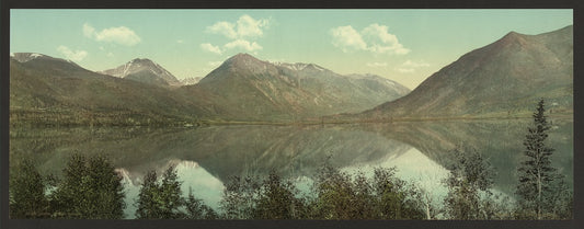 A picture of Colorado. The Upper Twin Lake