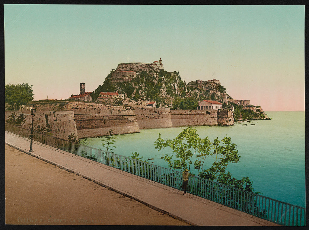 A picture of Corfoù. La Citadelle