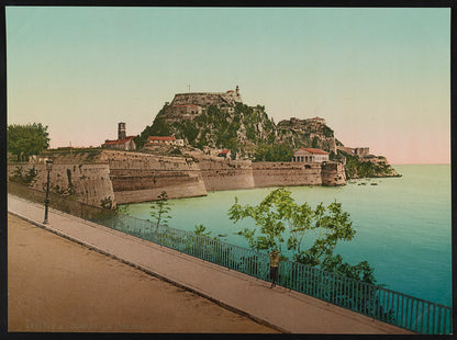 A picture of Corfoù. La Citadelle