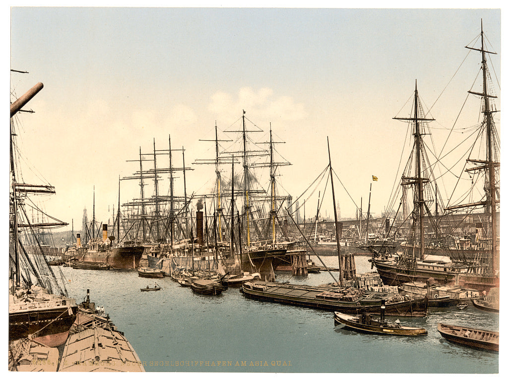 A picture of Docks and shipping, Hamburg, Germany