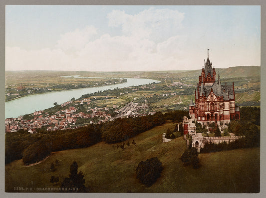 A picture of Drachenburg a/RH