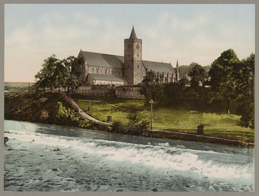 A picture of Dunblane Cathedral from S.