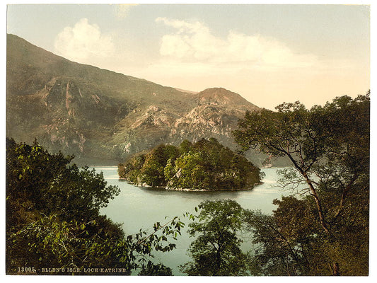 A picture of Ellen's Isle, Loch Katrine, Trossachs, Scotland