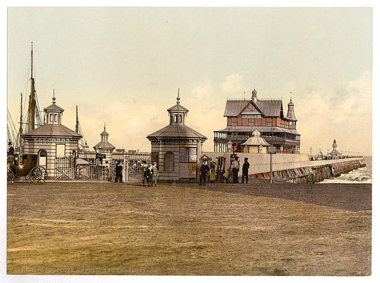 A picture of Entrance to jetty, Lowestoft, England