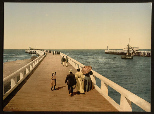 A picture of Entrance to port, Ostend, Belgium