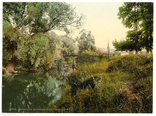 A picture of Footbridge on the Monnow, Monmouth, Wales