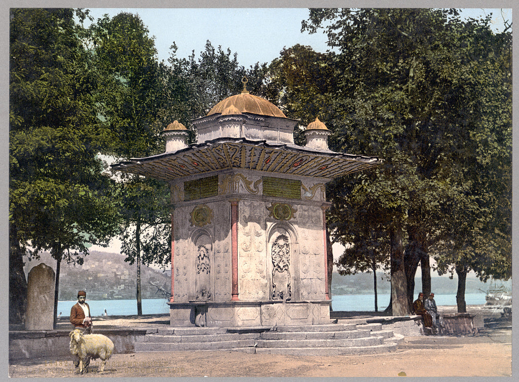 A picture of Fountain, Constantinople, Turkey