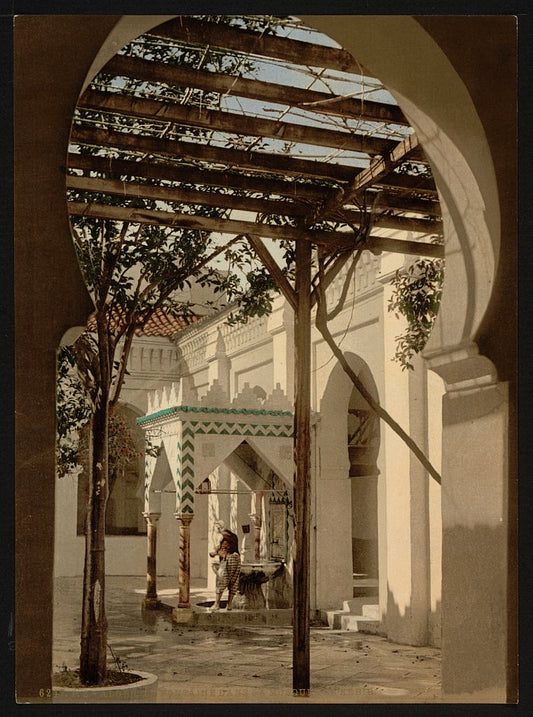 A picture of Fountain in Mosque of El Kebir, Algiers, Algeria