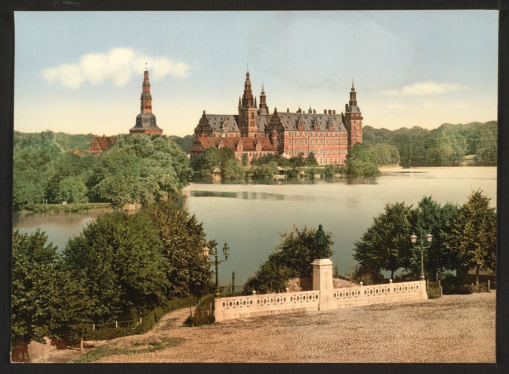 A picture of Frederiksborg Castle, Hillerød, Denmark